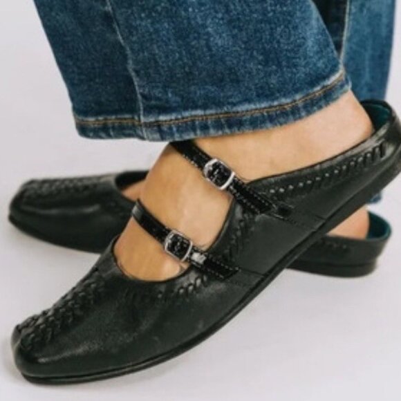 NWOT Free People Diana Double Strap Flats ~ 39 ~ 9 - Picture 2 of 8